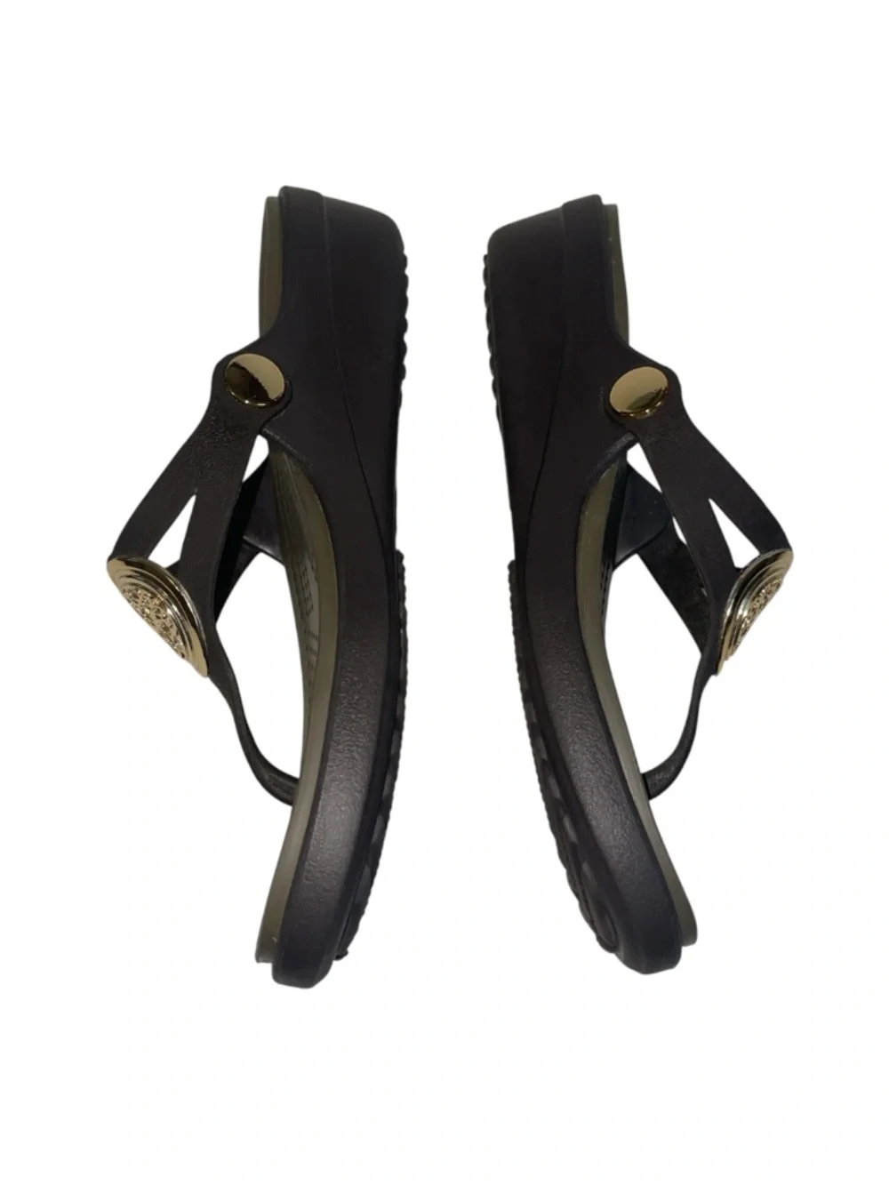 CROCS Sanrah Women Sz 5 Brown Gold Hammered Circle Rings Wedge Sandals Shoes